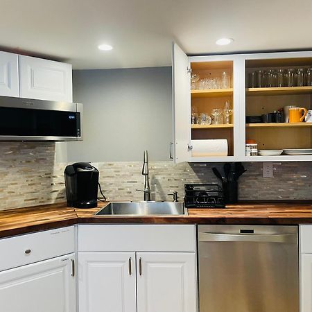 Green Lake 1St Line Home D Full Modern Remodeled 西雅图 外观 照片