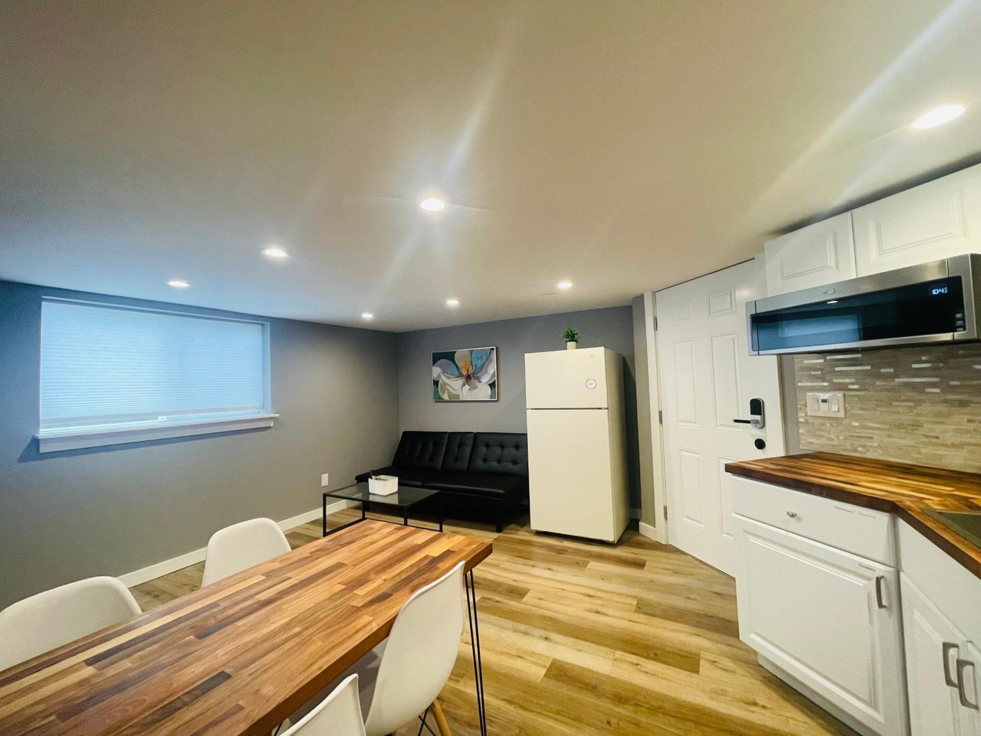 Green Lake 1St Line Home D Full Modern Remodeled 西雅图 外观 照片
